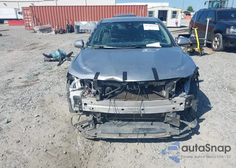 2020 Toyota Camry Le z USA, uszkodzony, nr VIN 4T1C11AK1LU961795